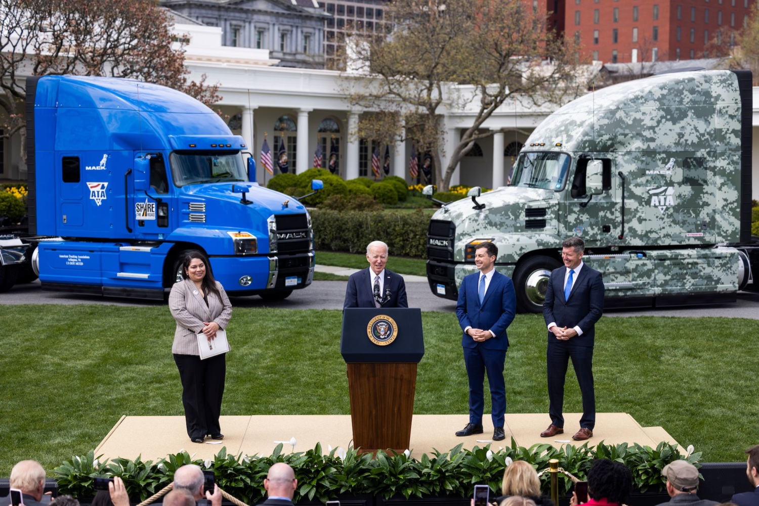 Biden Strengthens U.S. Supply Chain with New Plan to Create More Trucking Jobs & Lower Costs